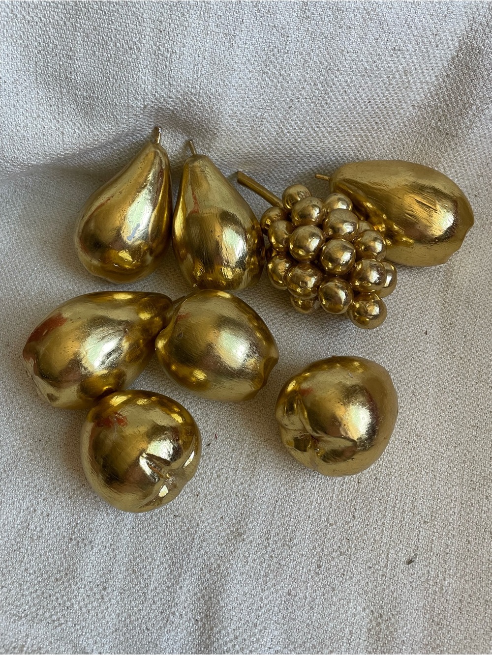 William Sonoma Decor Fruit Accent Set of 8 Gold Metallic Apples Pears Grapes